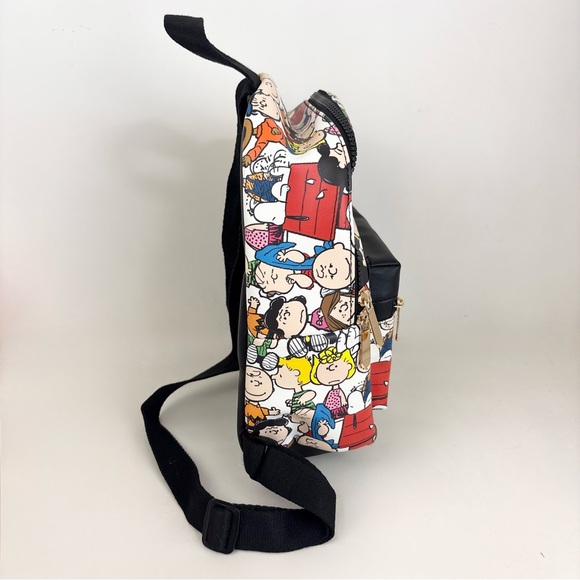 Bioworld Peanuts Mini White Black Multi-Color Charlie Brown Snoopy NWOT main image 13